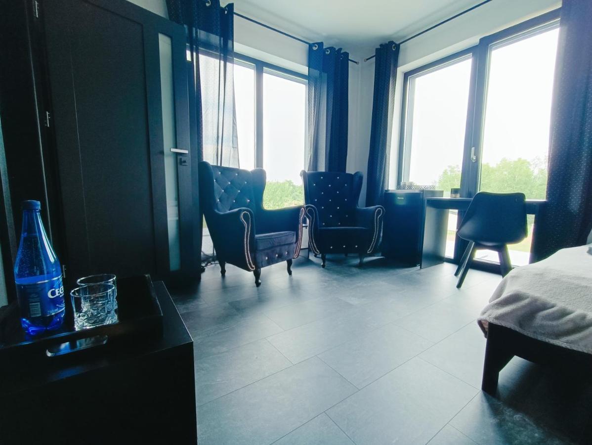 Modern Rancho - Apartamenty Nad Rzeka, Przy Stadninie Koni Kruszyna  Экстерьер фото
