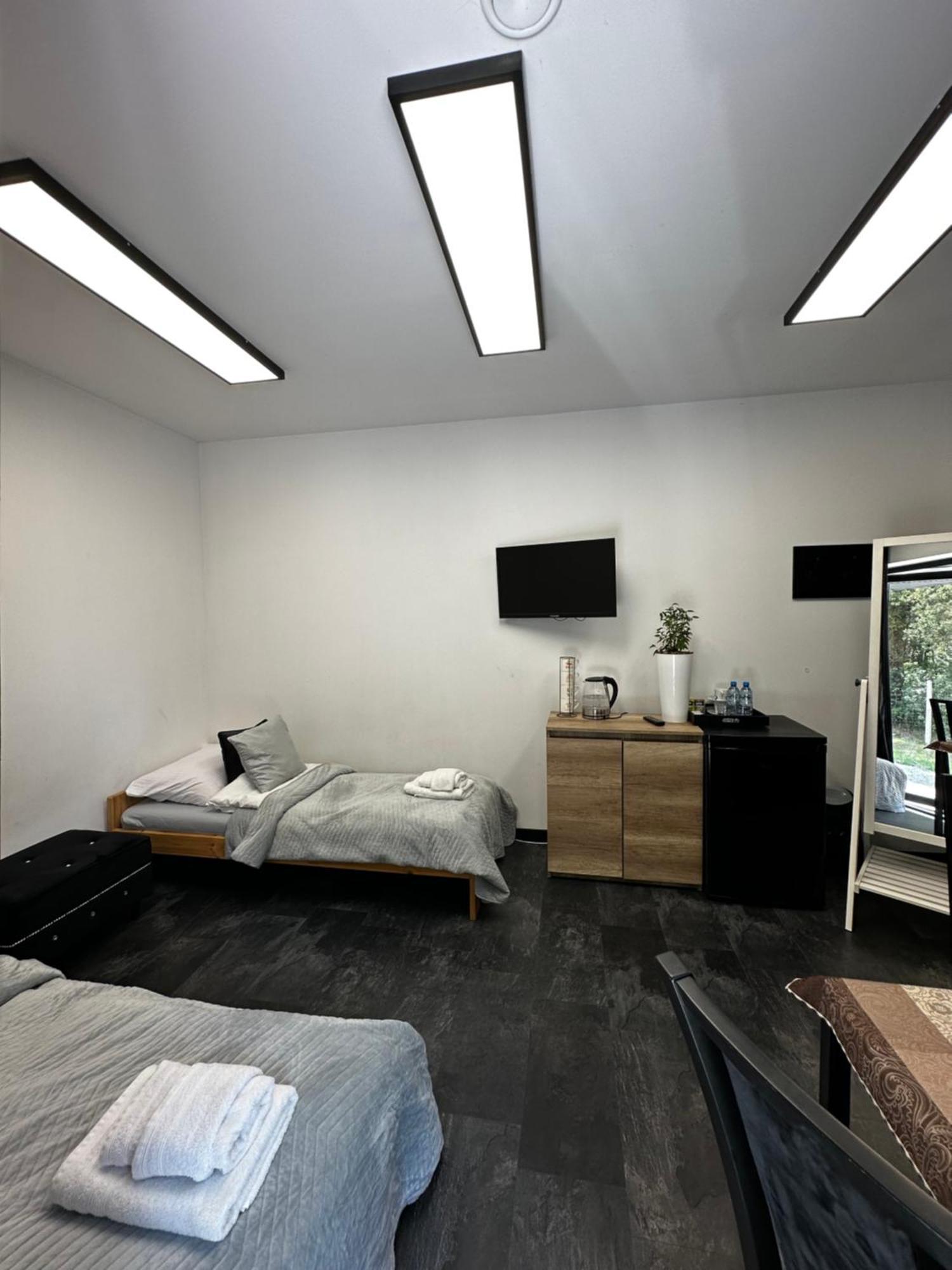 Modern Rancho - Apartamenty Nad Rzeka, Przy Stadninie Koni Kruszyna  Экстерьер фото